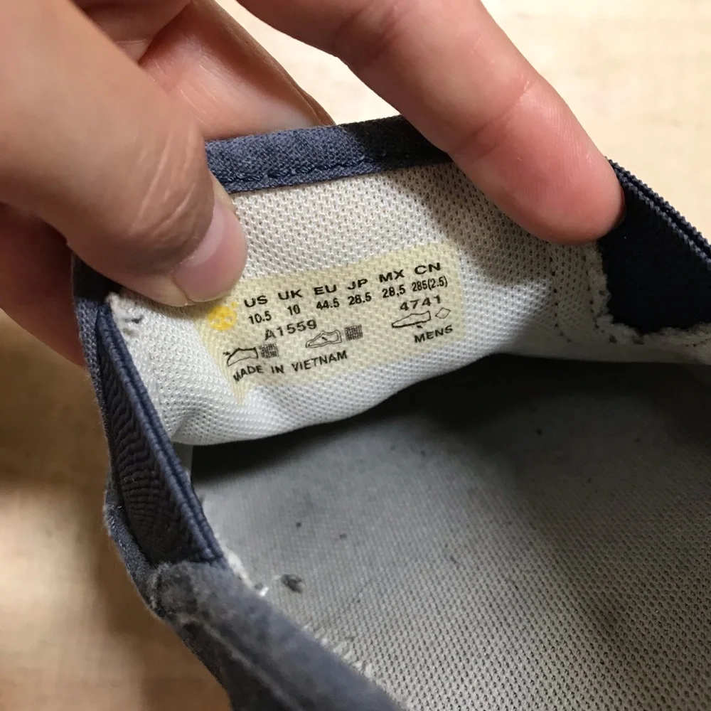 Timberland 1973 Men’s Blue Canvas Slip-On Loafers Size 10.5